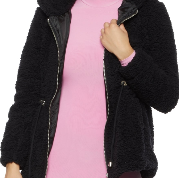 Sherpa Hooded Jacket in Black - Picture 9 of 9